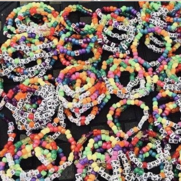 5pc Custom Pony Bead Kandi Rave VSCO Plur Bracelet - Picture 6 of 7